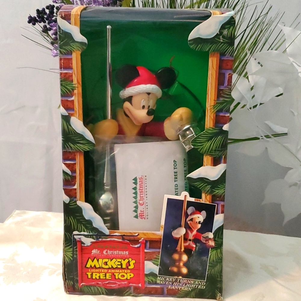 VINTAGE MICKEY'S TREE TOP